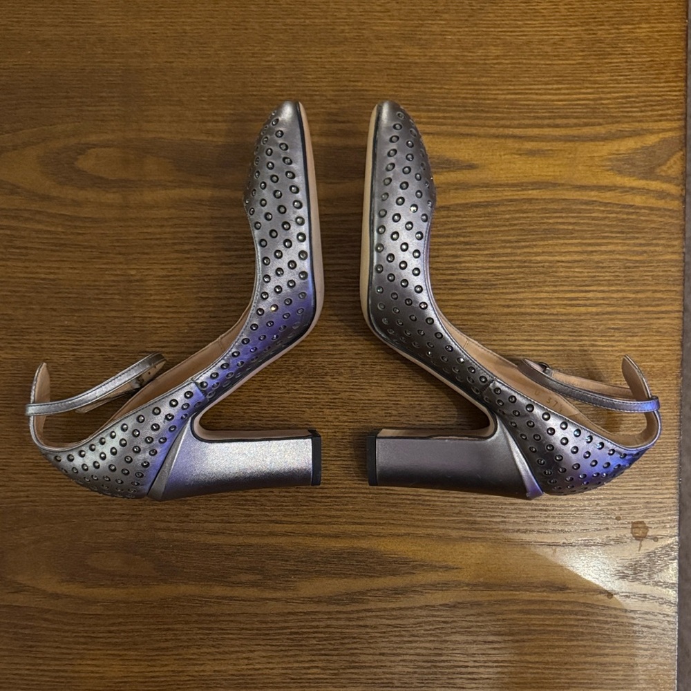 Valentino Garavani Sz 7.5 Metallic Gray Heels with Ankle Strap - Picture 5 of 7